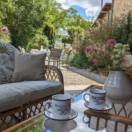 3 Self-Contained Gites With Pool And Games Room Saint-Georges-de-Noisné Εξωτερικό φωτογραφία