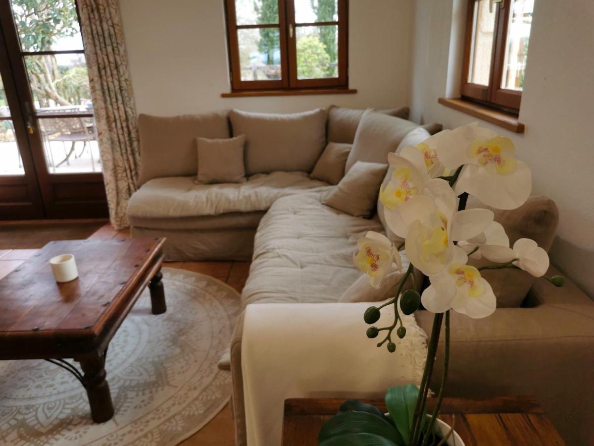 3 Self-Contained Gites With Pool And Games Room Saint-Georges-de-Noisné Εξωτερικό φωτογραφία