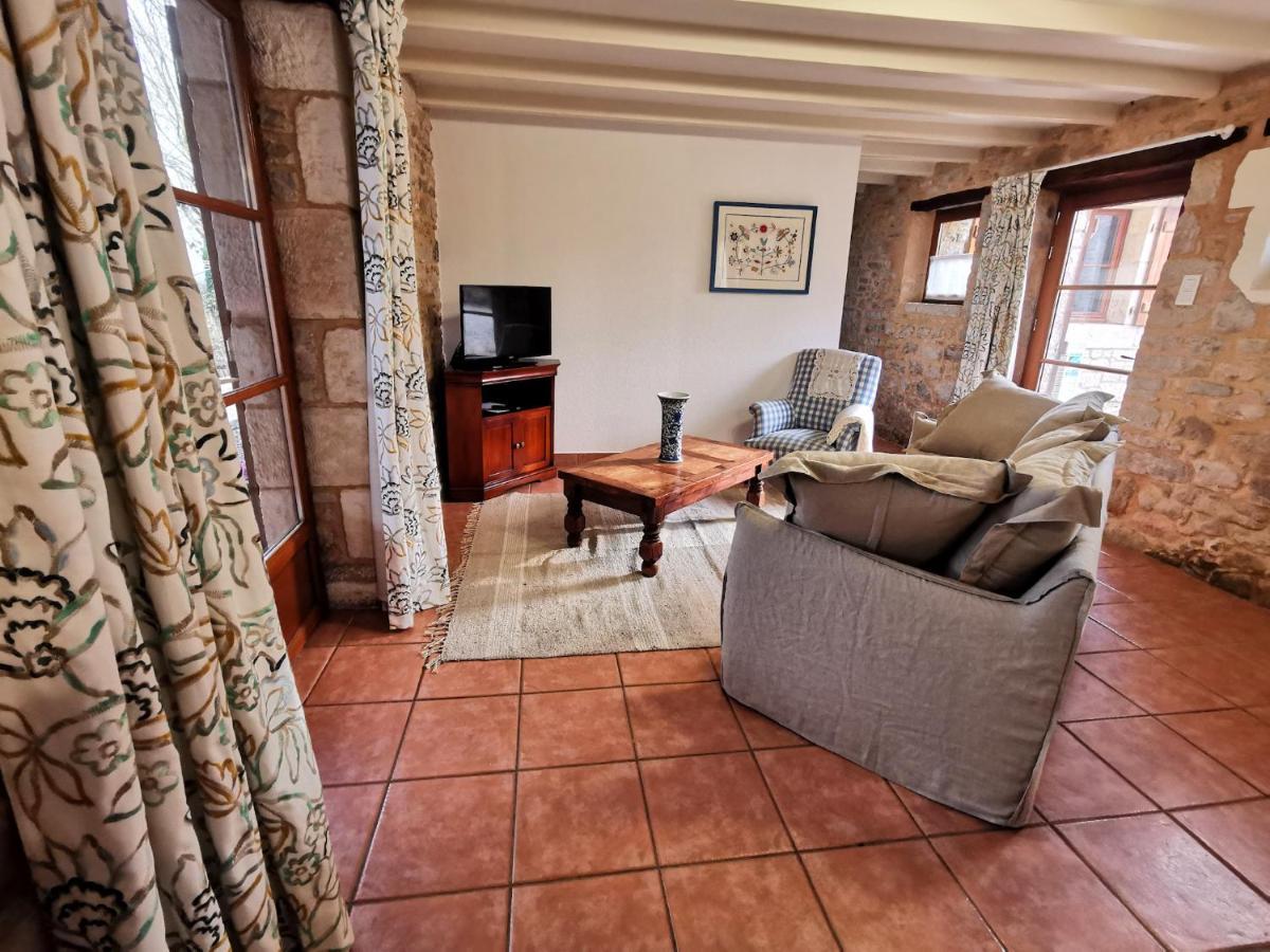 3 Self-Contained Gites With Pool And Games Room Saint-Georges-de-Noisné Εξωτερικό φωτογραφία